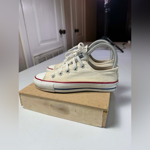 Vintage Converse Made in USA Shoes M 3 W 5 low white Chuck Taylor - Picture 9 of 13